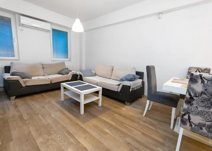 One Bedroom Apartment With Private Parking