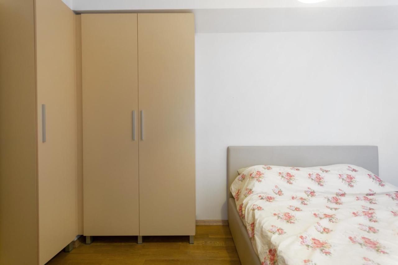 One Bedroom With Private Parking * Skopje